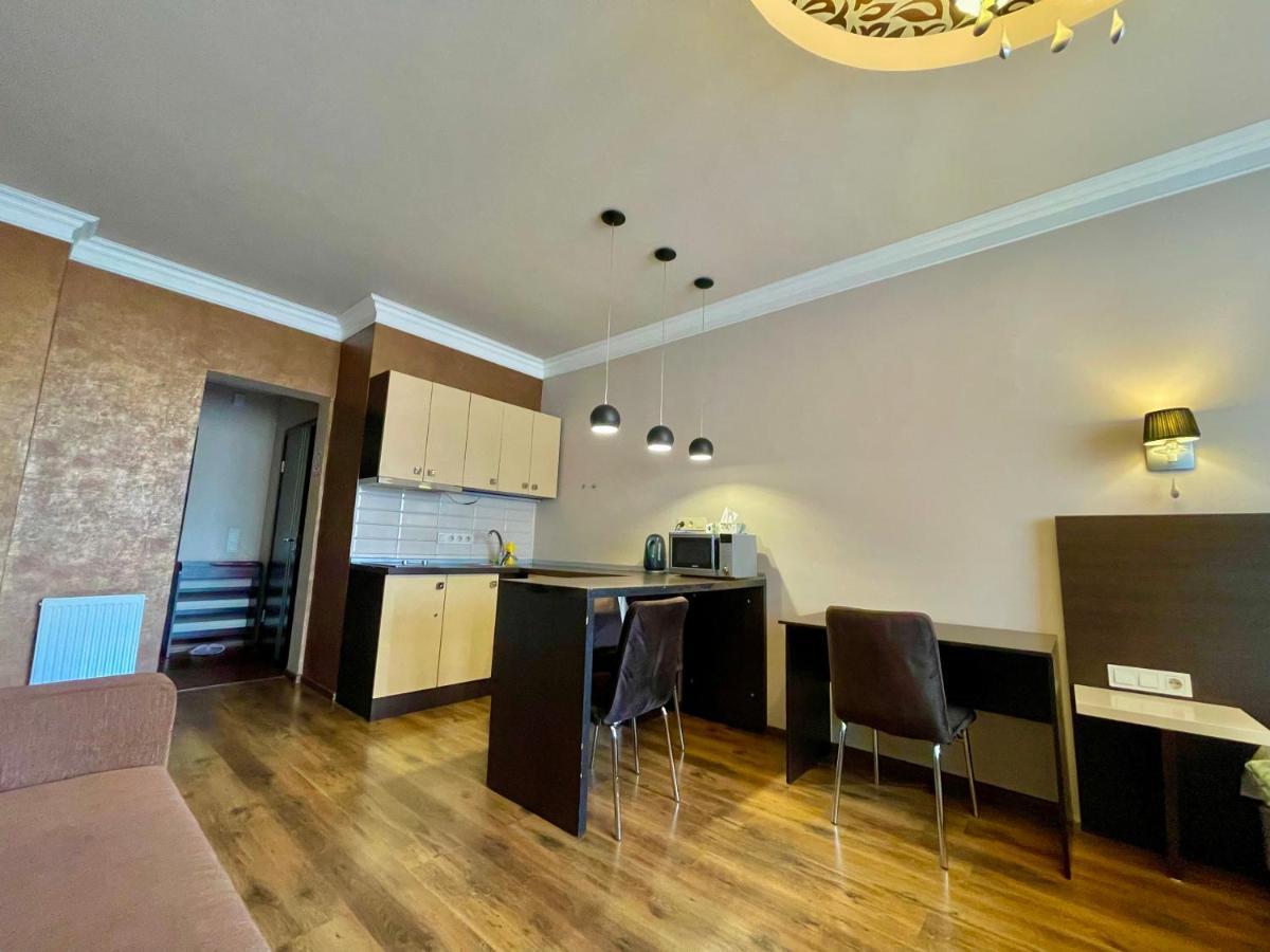 Apartment Elegant Kiev Exteriör bild